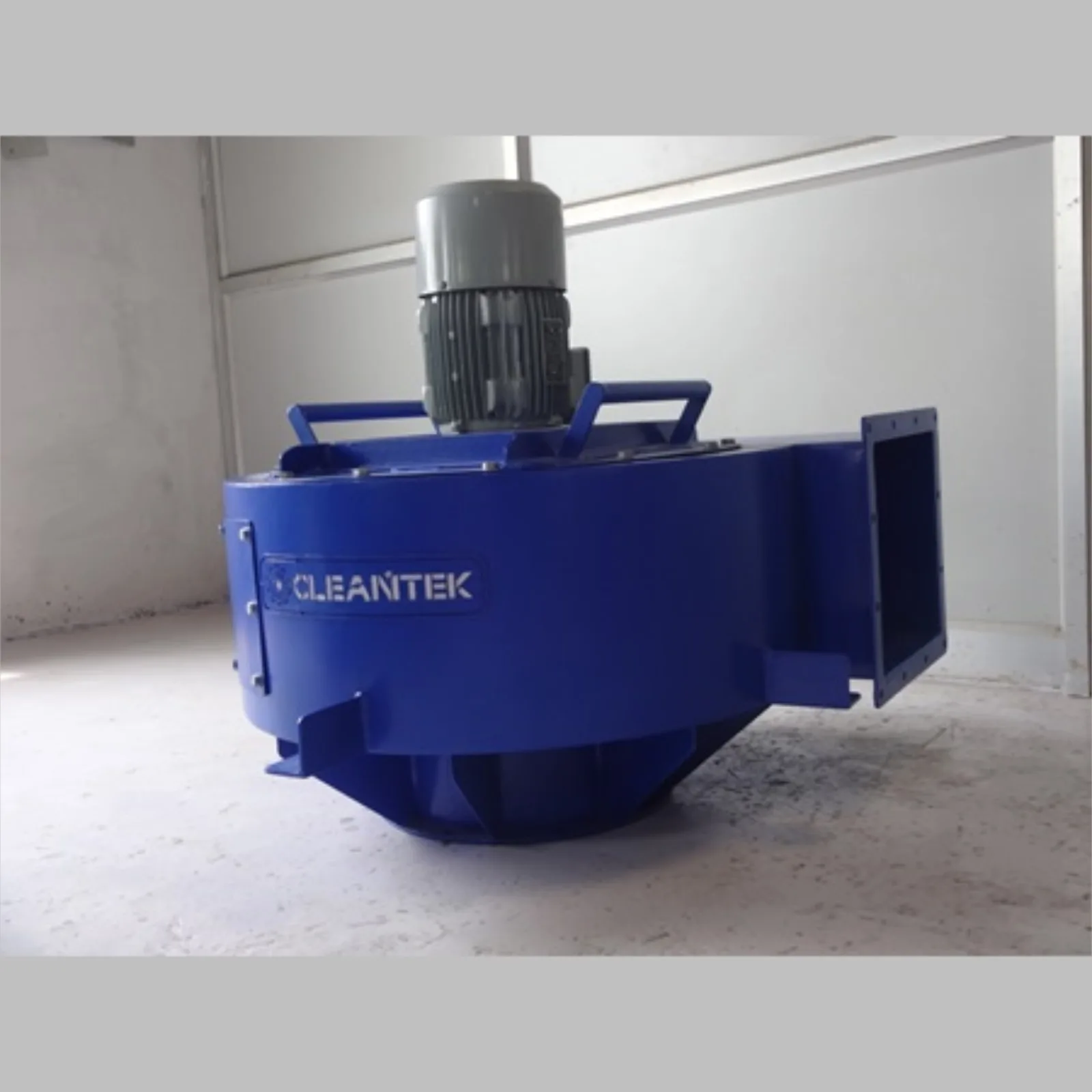 The Role of Cleantek Centrifugal Blowers in Pre-Cleaner and Fine Cleaner Machines for Grain, Flour, and Seed Processing